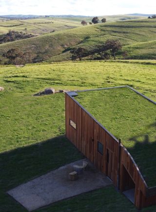 Wilga Station - off the grid luxury one bedroom accommodation in Bathurst